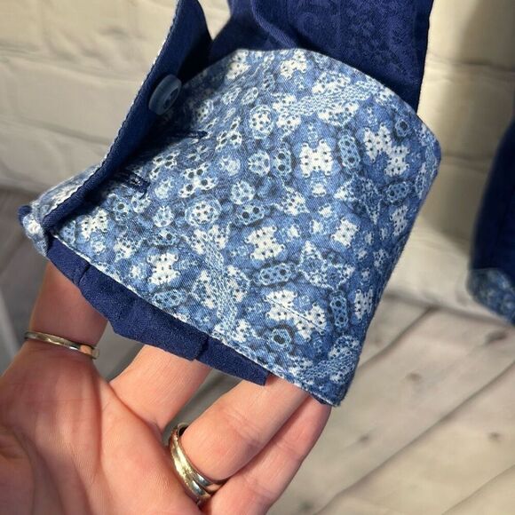 Robert Graham Men’s Navy Blue Paisley Long-Sleeve Button-Up Shirt XL Flip Cuff - Picture 2 of 12